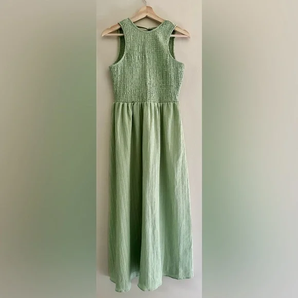 ASOS Elegant Green Dress - Picture 2 of 12
